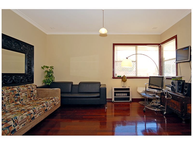 13 Hemsey Street, Balga WA 6061