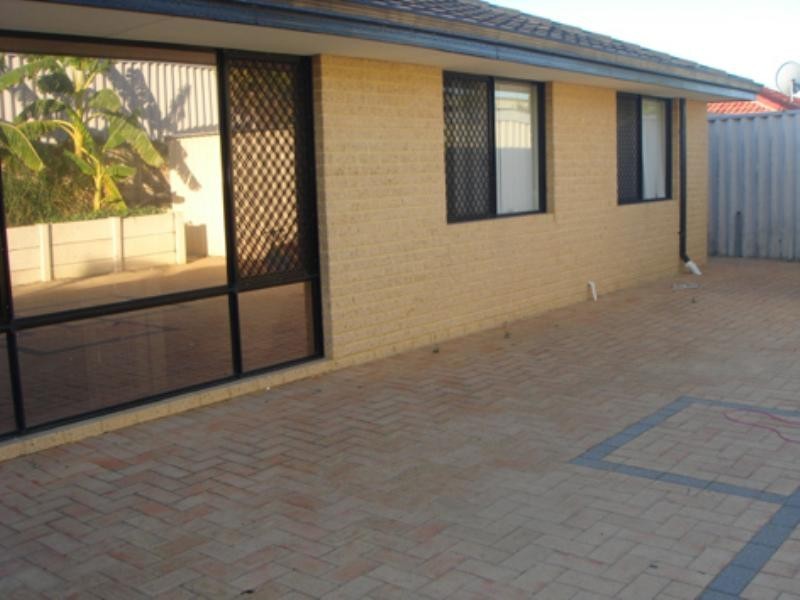 61 Picton Terrace, Alexander Heights WA 6064