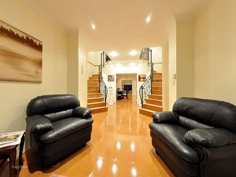 143 Hamilton Street, Stirling WA 6021