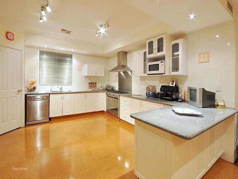 143 Hamilton Street, Stirling WA 6021