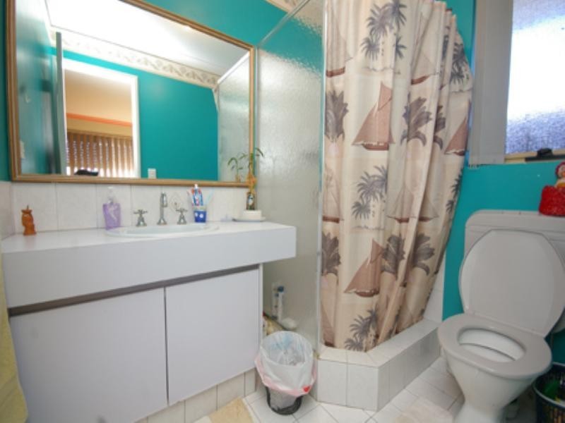 55 Woodleigh Gardens, Ballajura WA 6066