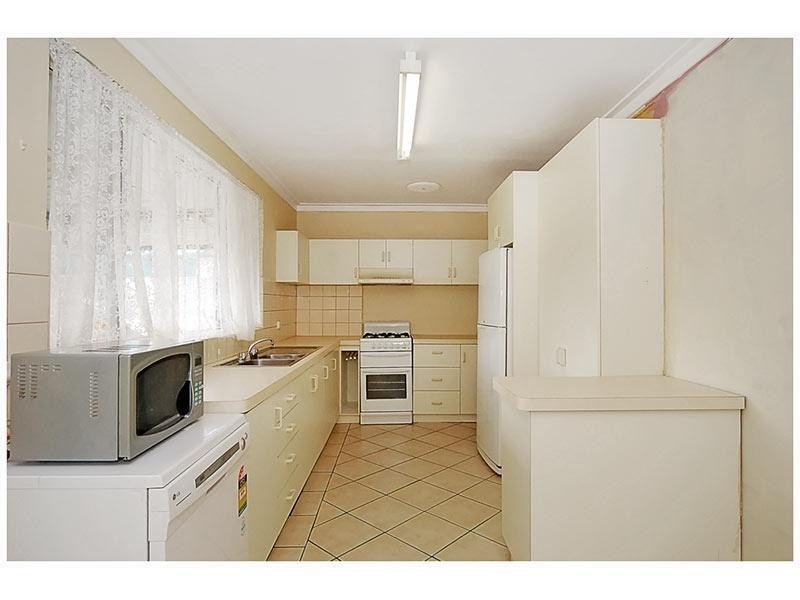 11 Whitehouse Drive, Koondoola WA 6064