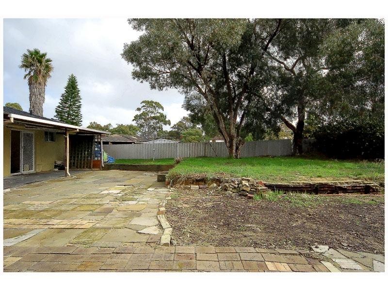 11 Whitehouse Drive, Koondoola WA 6064