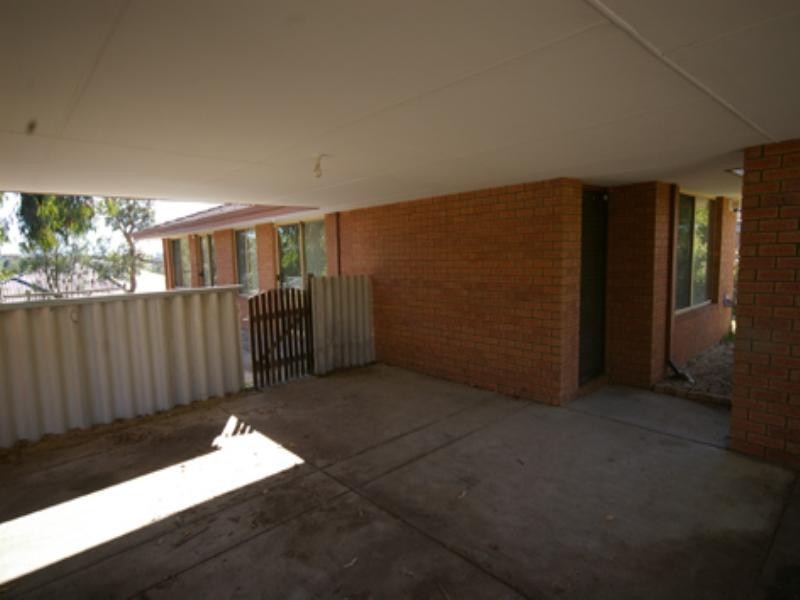 33 Wintersweet Ramble, Mirrabooka WA 6061