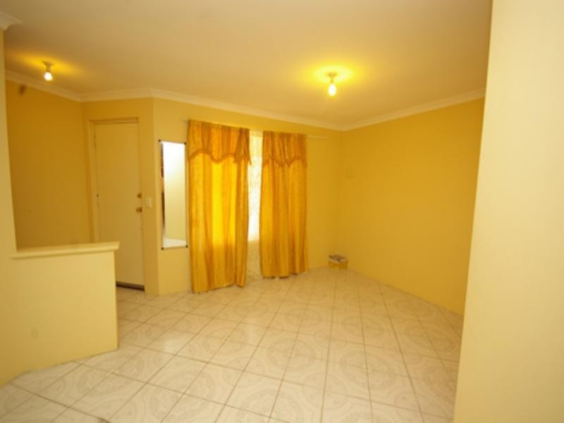 10 Cootha Court, Ballajura WA 6066