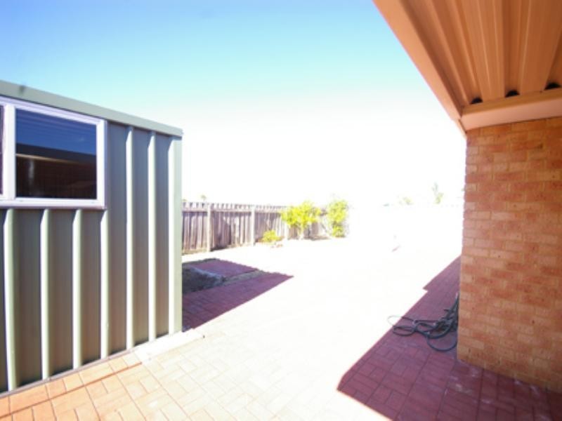 10 Cootha Court, Ballajura WA 6066