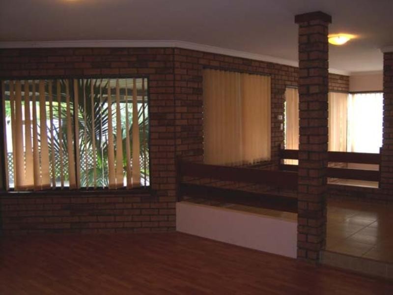 22 Barlow Way, Balga WA 6061