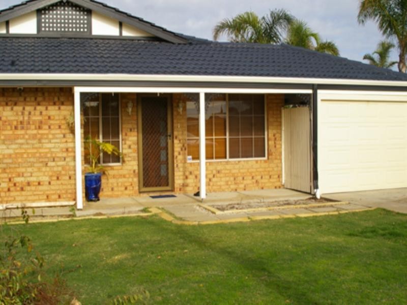 4 Funday Court, Ballajura WA 6066