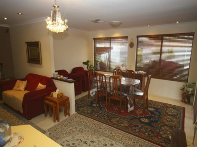 4 Funday Court, Ballajura WA 6066