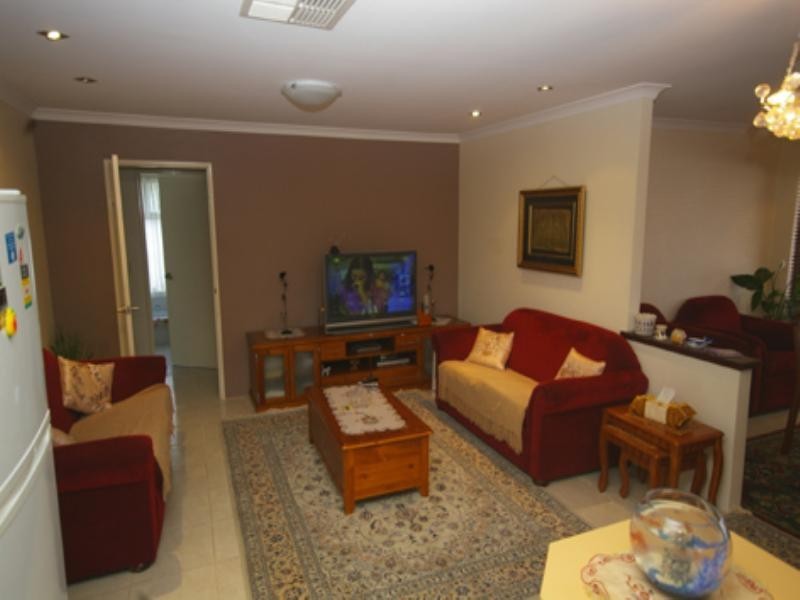 4 Funday Court, Ballajura WA 6066