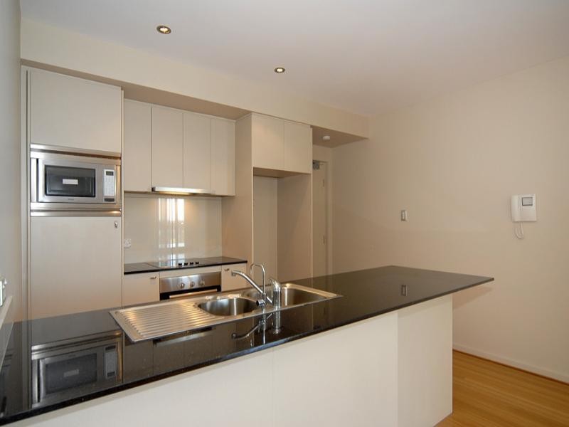 82/12 Tanunda Drive, Rivervale WA 6103