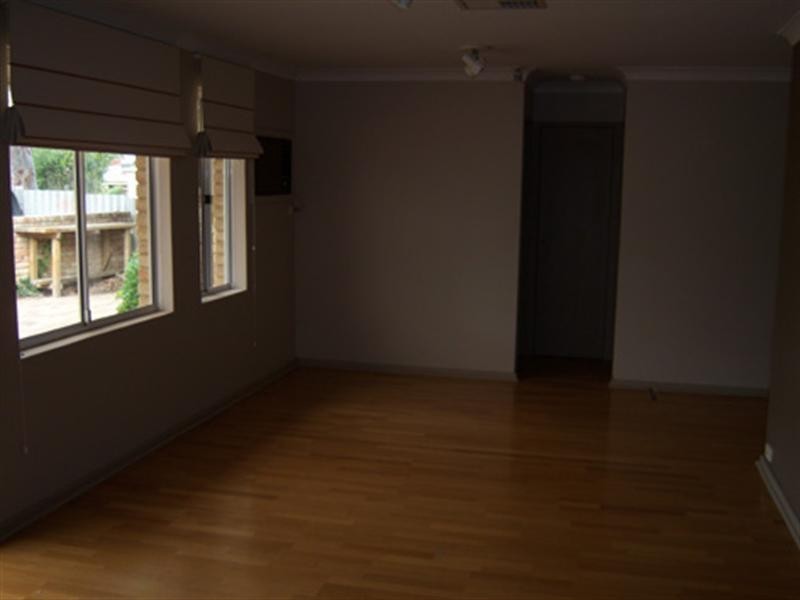 20 Emerald Way, Edgewater WA 6027