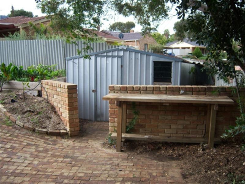 20 Emerald Way, Edgewater WA 6027