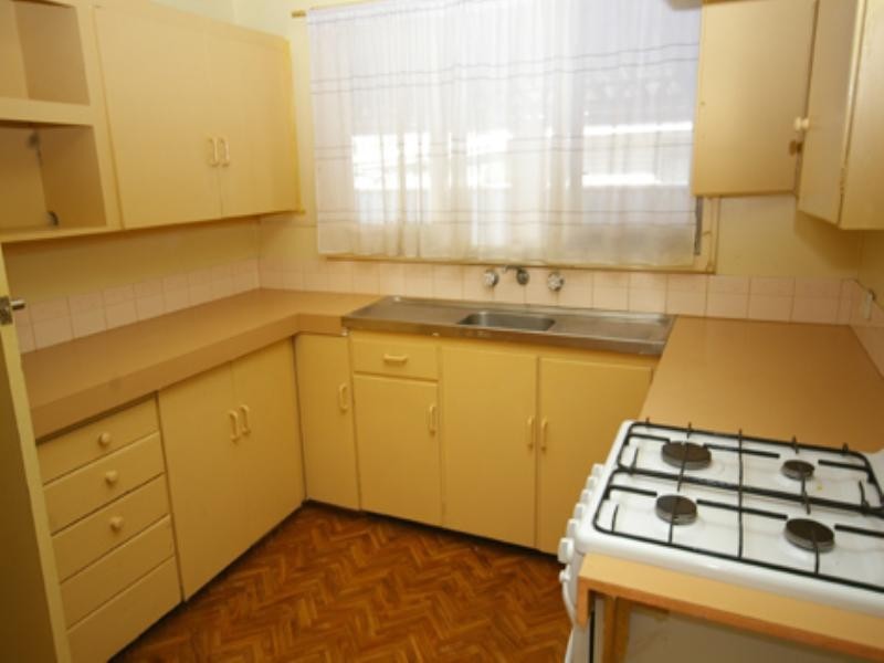 30 Meakers Way, Girrawheen WA 6064