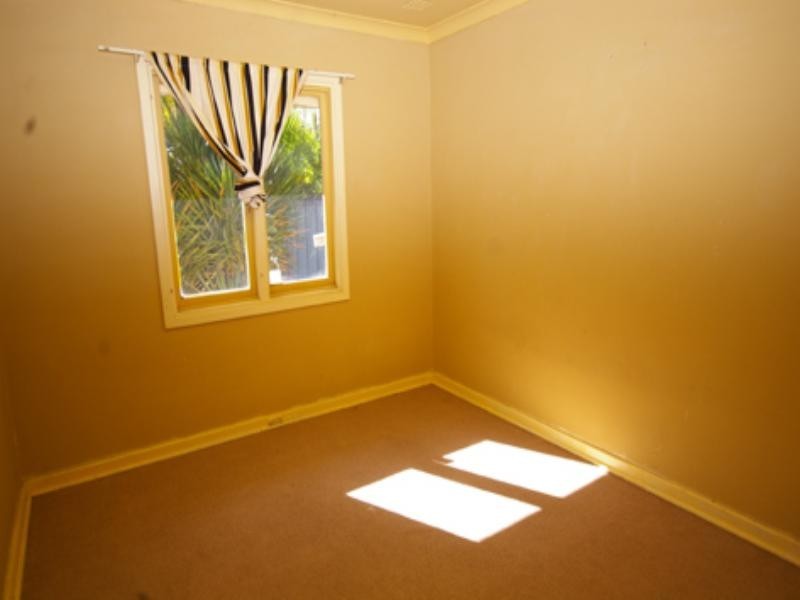 30 Meakers Way, Girrawheen WA 6064