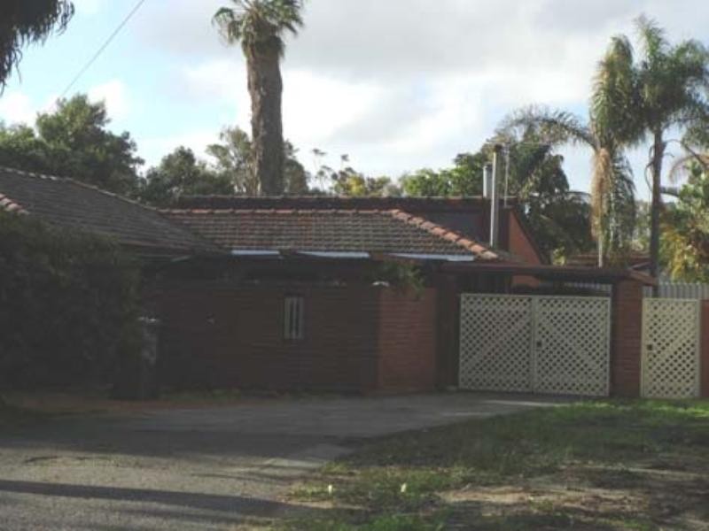 23 Cartwright Road, Balga WA 6061