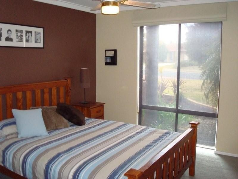 5 Le Grand Gardens, Marangaroo WA 6064