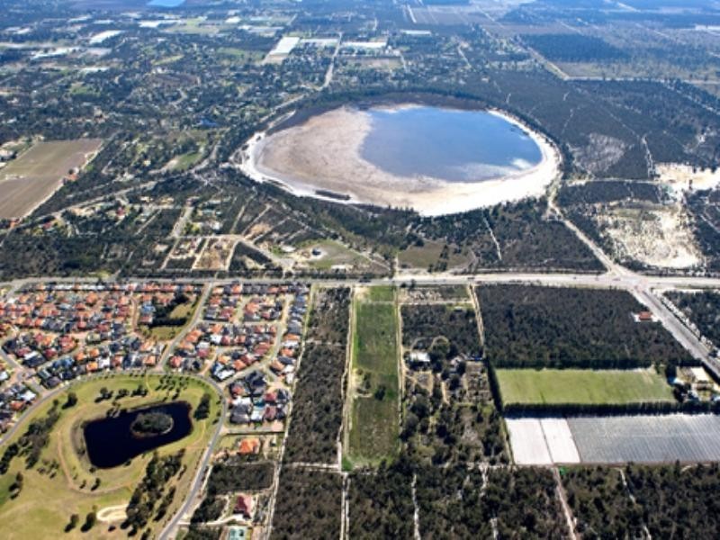 482 Gnangara Road, Landsdale WA 6065