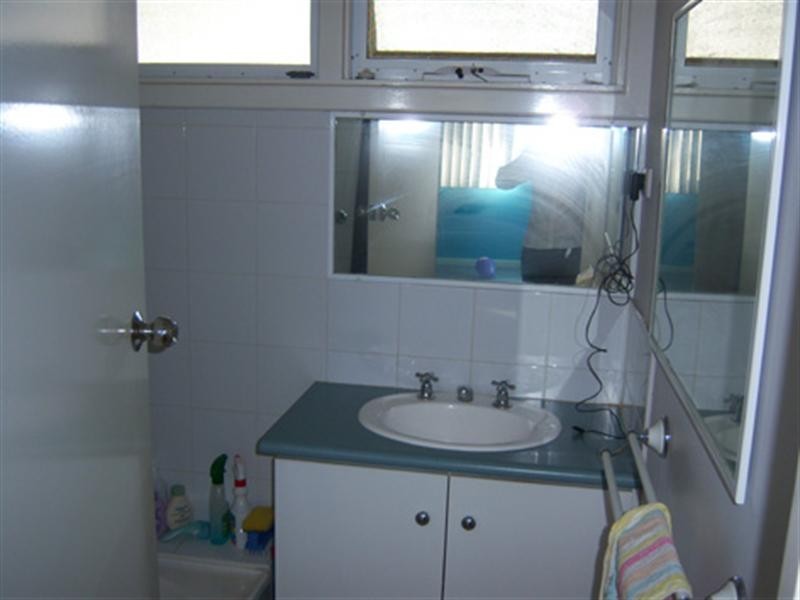 24A Pelham Way, Girrawheen WA 6064