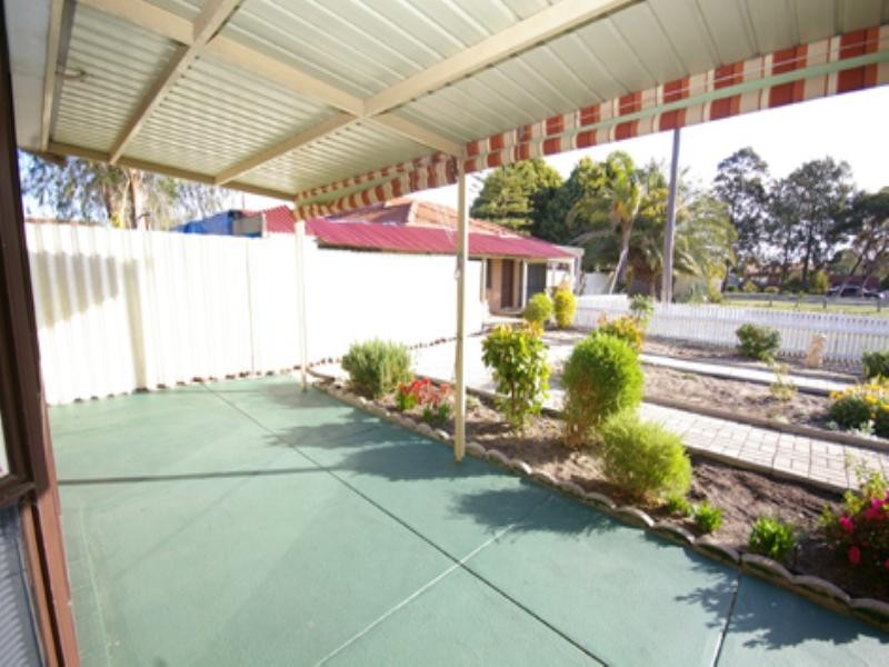 15 Stoate Place, Mirrabooka WA 6061
