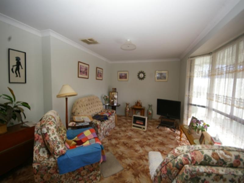 15 Stoate Place, Mirrabooka WA 6061