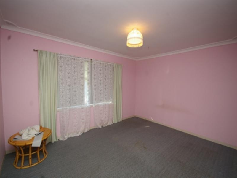 16e Wardlow Way, Balga WA 6061