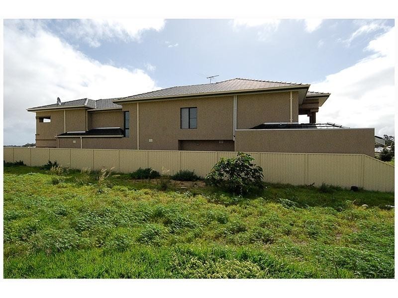 23 Eastcliff Street, Madeley WA 6065