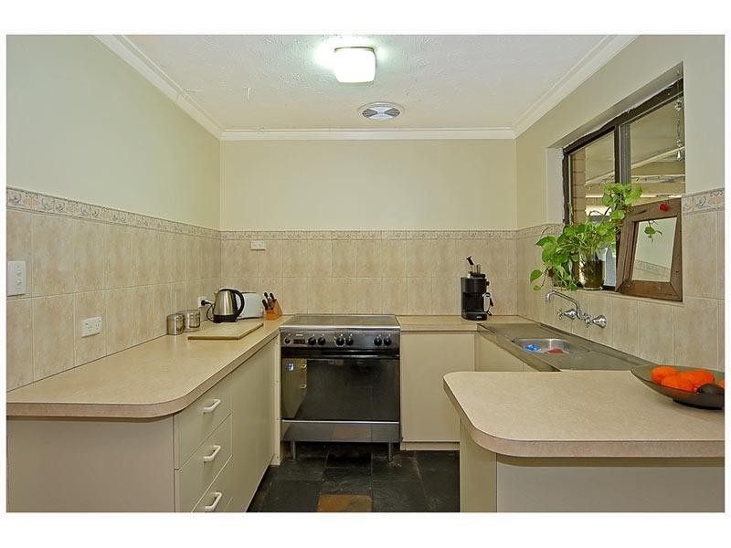 11 Quarkum Street, Wanneroo WA 6065