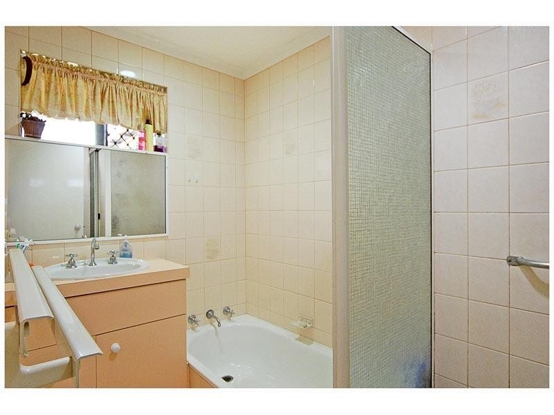 11 Quarkum Street, Wanneroo WA 6065