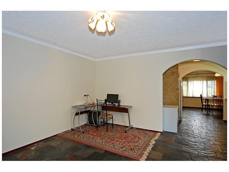 11 Quarkum Street, Wanneroo WA 6065