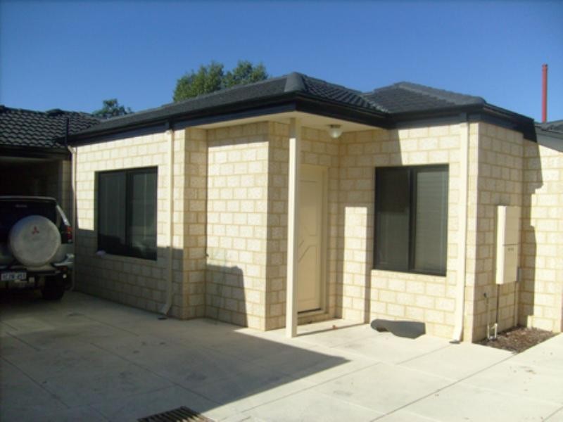 2b Favell Way, Balga WA 6061