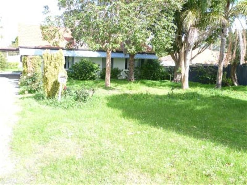 26 Camberwell Road, Balga WA 6061