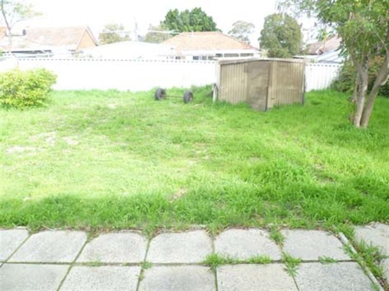 26 Camberwell Road, Balga WA 6061