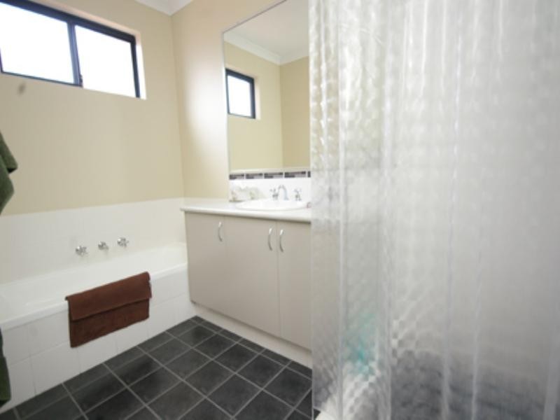 18b Newick Street, Balga WA 6061