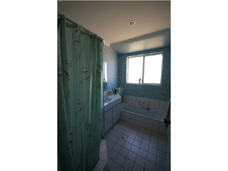 17 Chalice Rise, Mirrabooka WA 6061