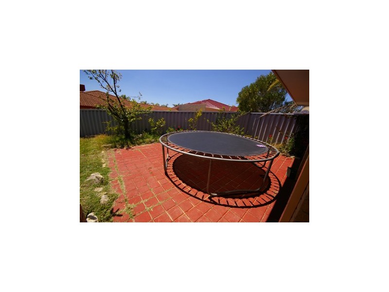 17 Chalice Rise, Mirrabooka WA 6061