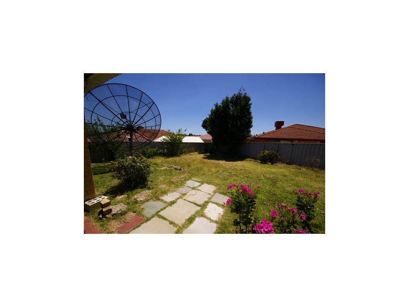 17 Chalice Rise, Mirrabooka WA 6061