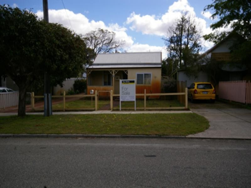 18 Arundel Street, Bayswater WA 6053