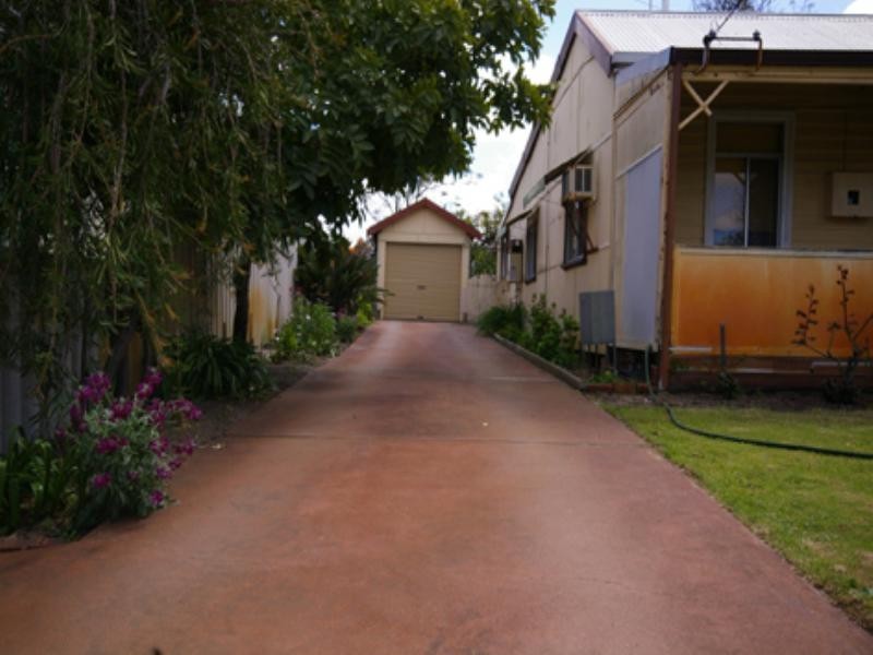 18 Arundel Street, Bayswater WA 6053