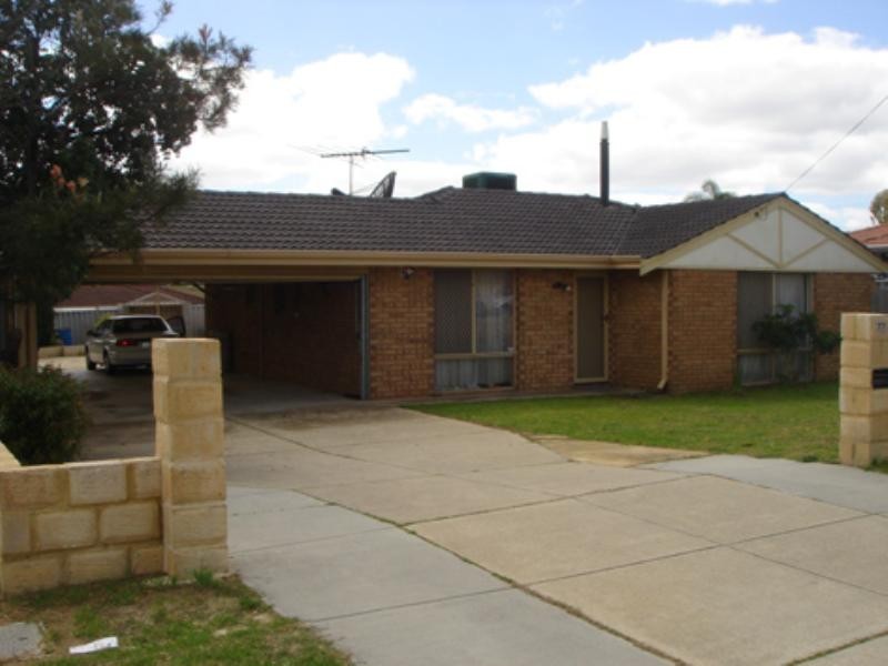 77 Le Grand Gardens, Marangaroo WA 6064