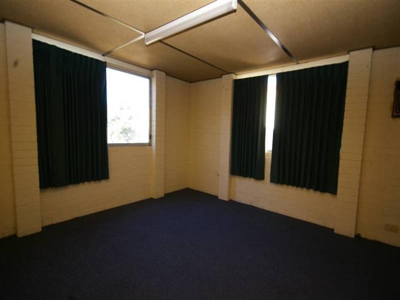 7 Yeaman Court, Koondoola WA 6064