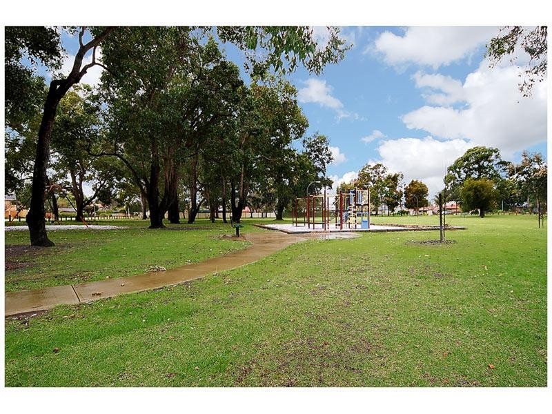 12/65 Shakespeare Avenue, Yokine WA 6060