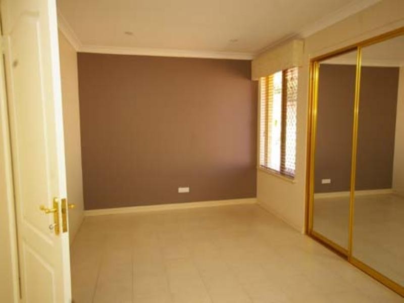 16 Sneddon Place, Balga WA 6061