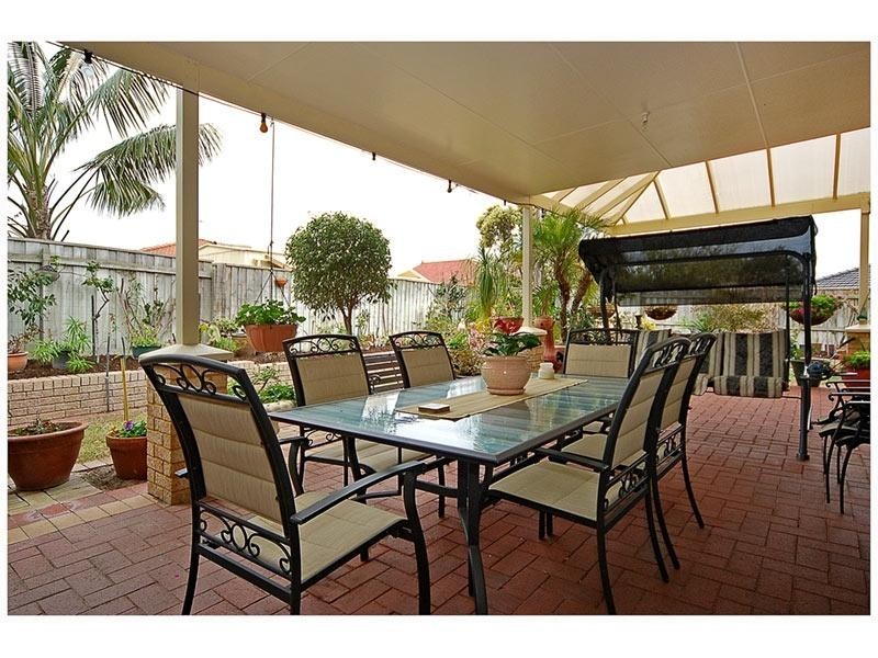 26 Millstream Rise, Hillarys WA 6025