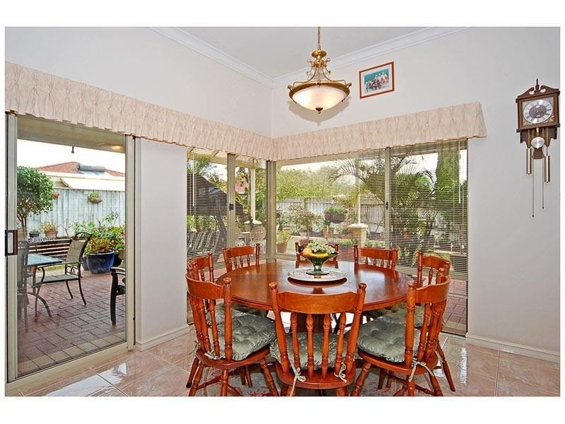 26 Millstream Rise, Hillarys WA 6025