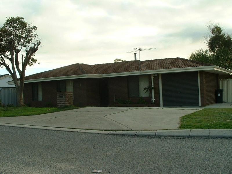 8 Snowberry Retreat, Mirrabooka WA 6061