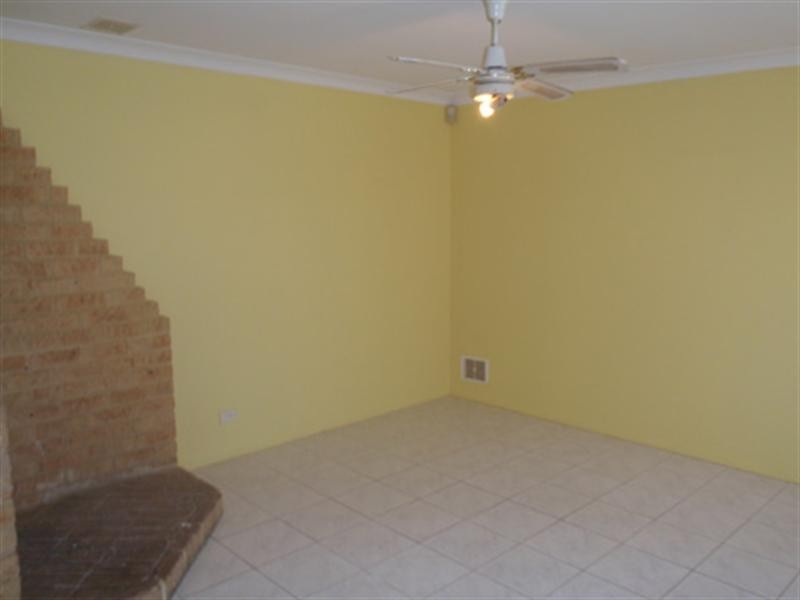 8 Snowberry Retreat, Mirrabooka WA 6061