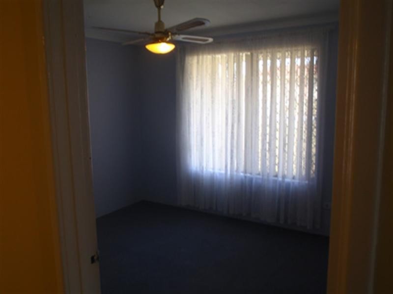 8 Snowberry Retreat, Mirrabooka WA 6061