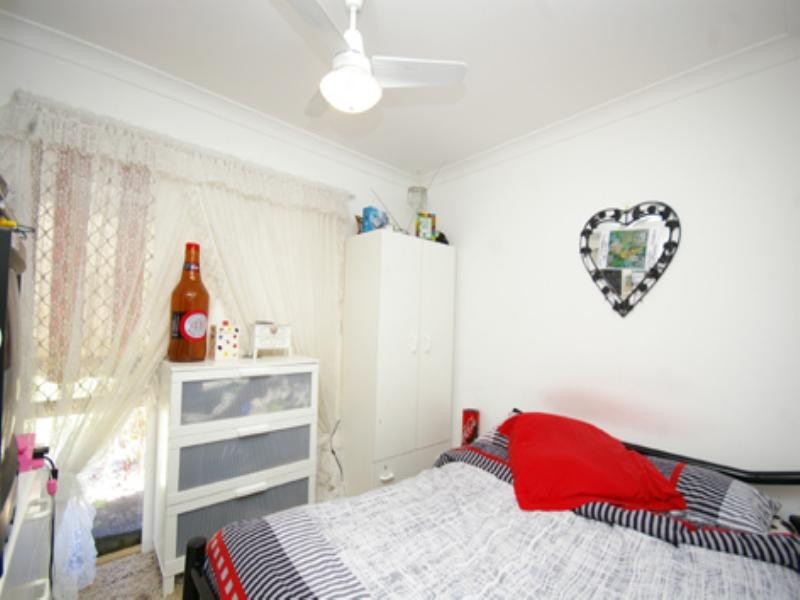 18 Dampier Loop, Mirrabooka WA 6061