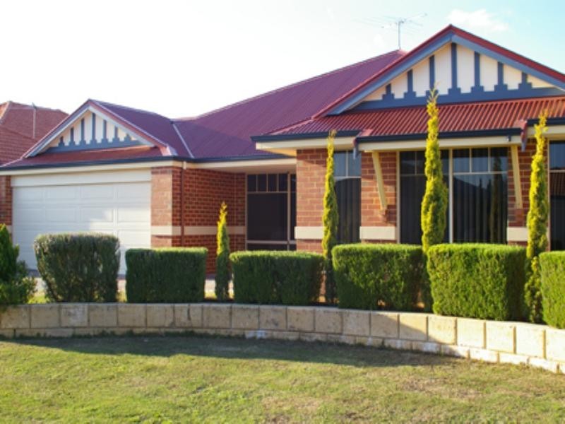 10 Whimbrel Parade, Beechboro WA 6063